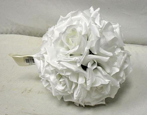 FLOWER KISSING BALL 7"